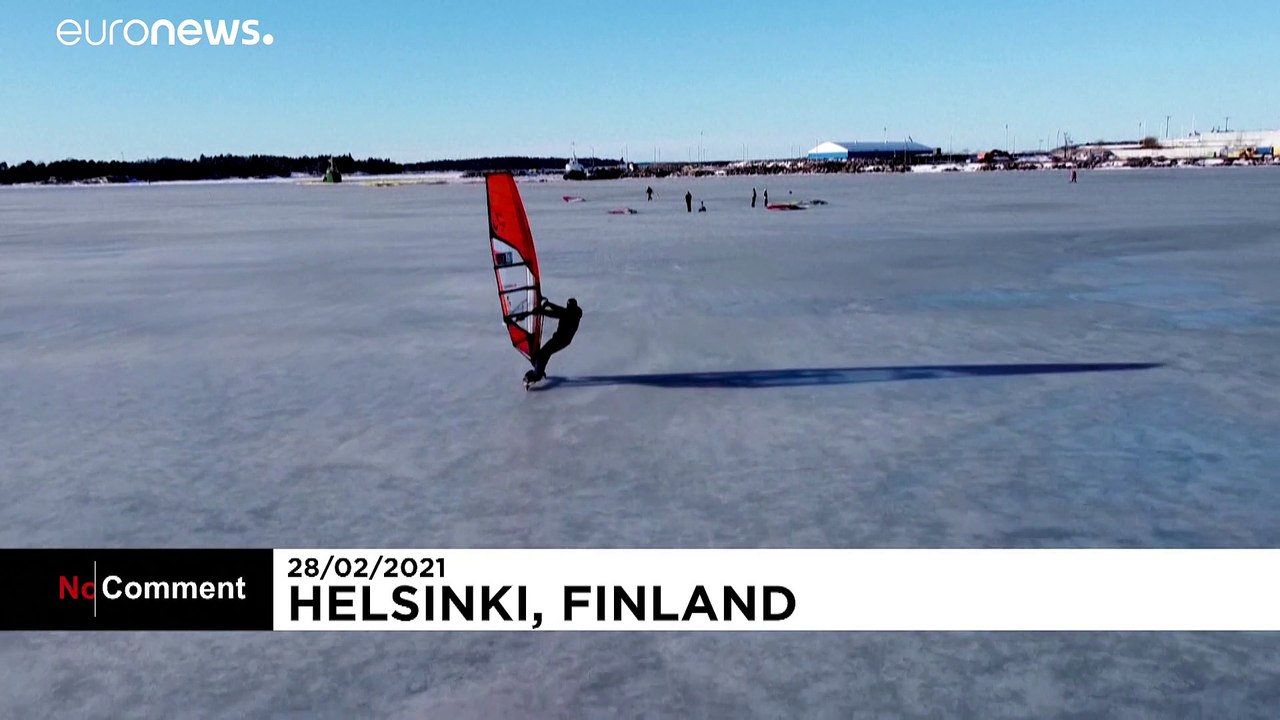 Eisig und schnell: Surfen auf der Ostsee