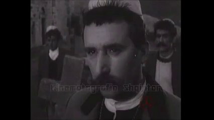 Tải video: YJE TE SKENES | PRENG LEKUNDA (1921-1968) | Kinematografia Shqiptare, Arti Skenik - Sporti.