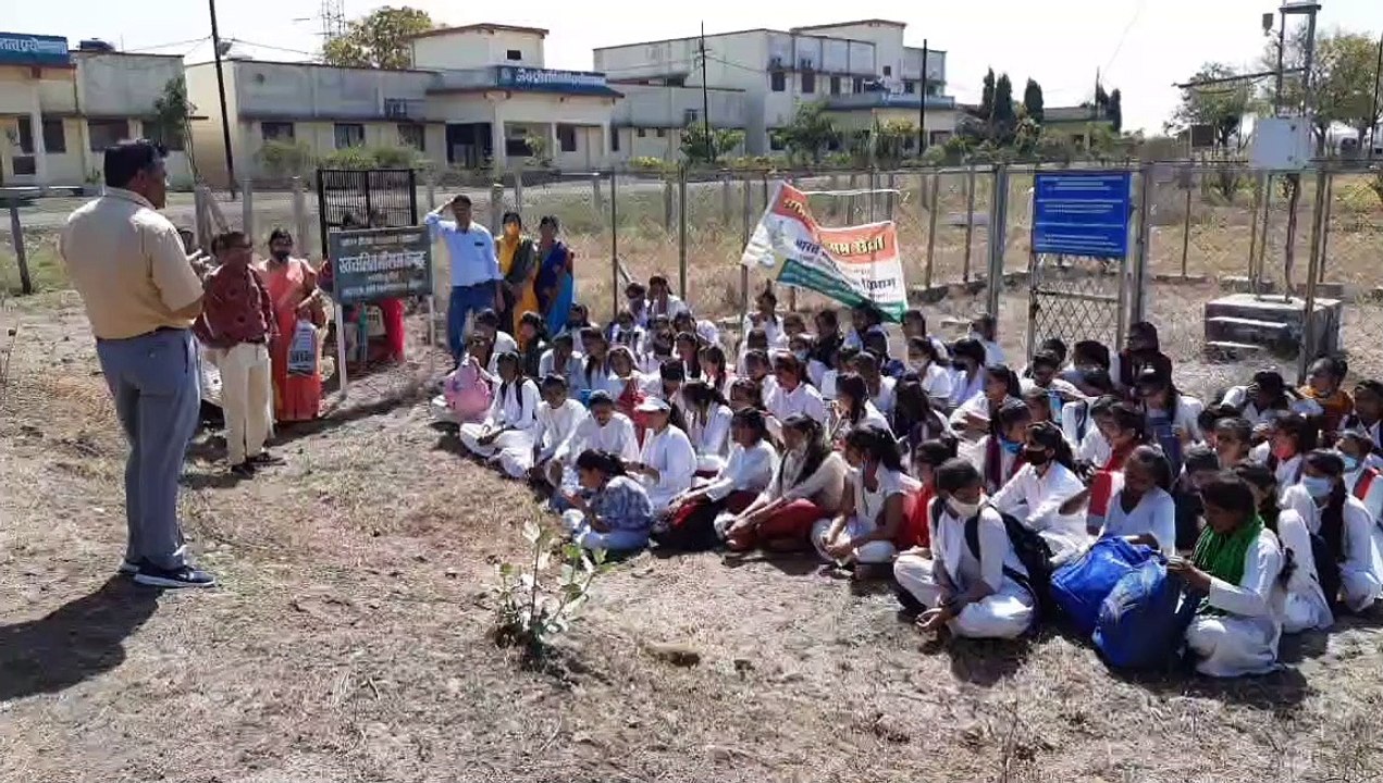 राष्ट्रीय विज्ञान दिवस पर छात्राओ को कराया कृषि अनुसंधान केंद्र सीहोर का भ्रमण