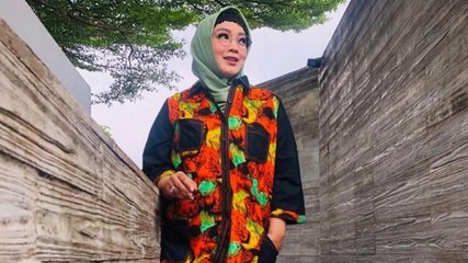 Mengenang Perjalanan Karier Rina Gunawan di Dunia Hiburan
