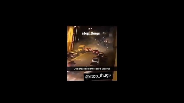 Les images violentes des affrontements qui éclatent en pleine nuit à Beauvais où des policiers sont notamment la cible de tirs de mortiers d’artifice