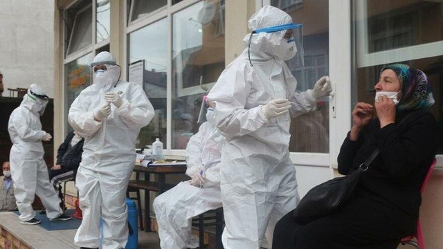 Prof. Dr. Aydın: Karadeniz'de virüs yayılımı durdurulmazsa diğer şehirlere yayılabilir 