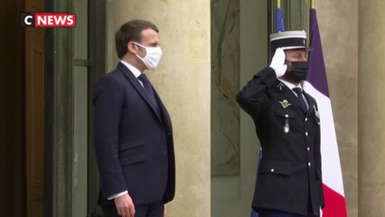 Emmanuel Macron reconnaît l'assassinat d'Ali Boumendjel