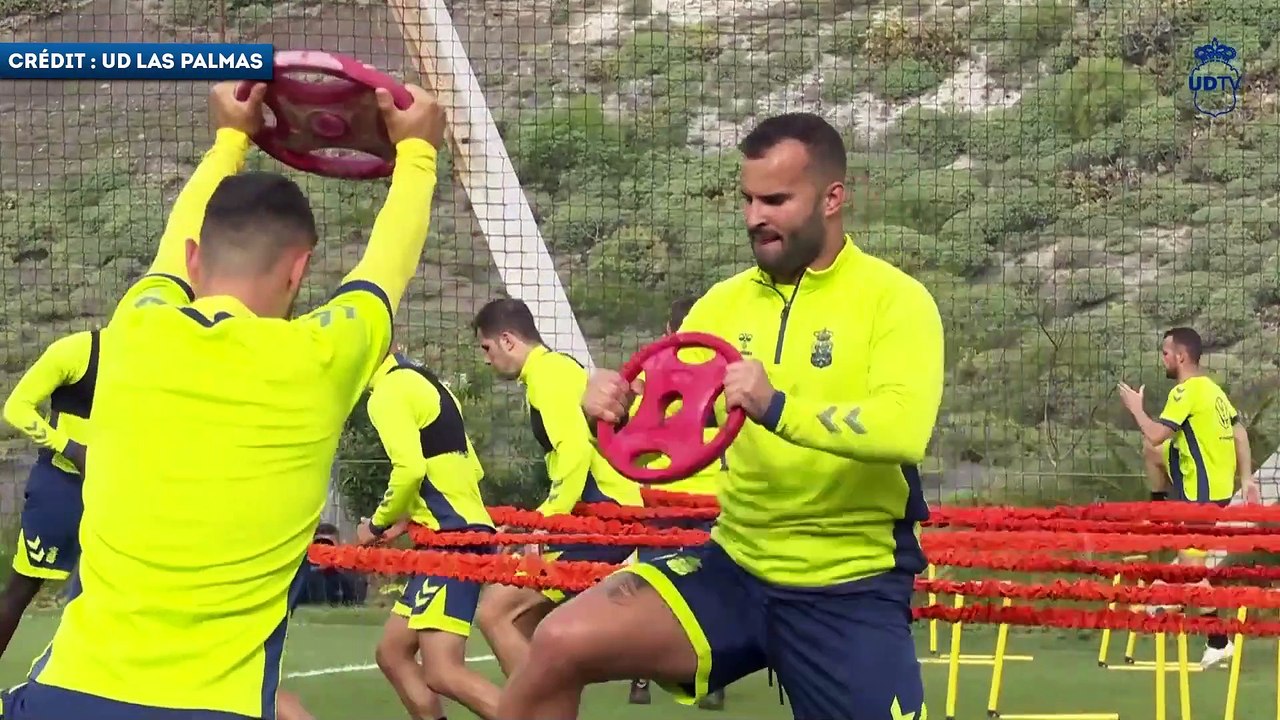 Les premiers pas de Jesé à l'entrainement avec Las Palmas