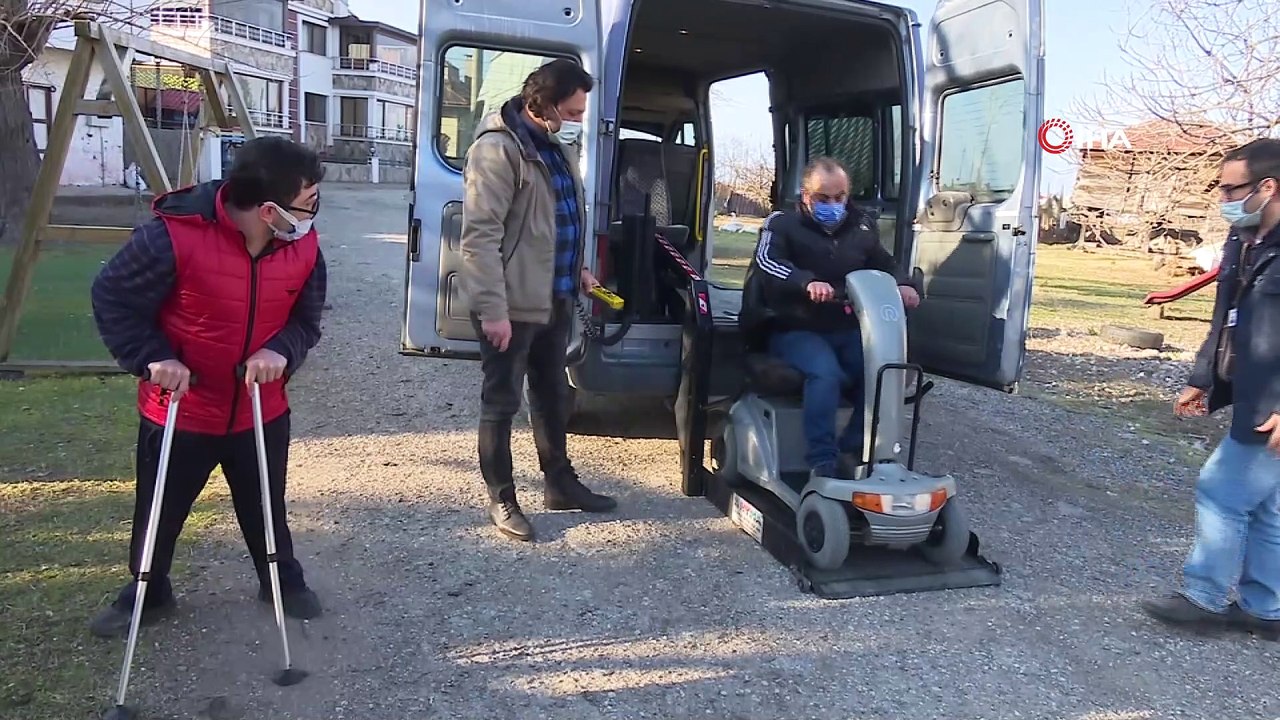 Engelli vatandaşın akülü araç talebi karşılandı