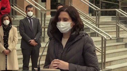 Ayuso rechaza “a priori” cerrar Madrid en Semana Santa