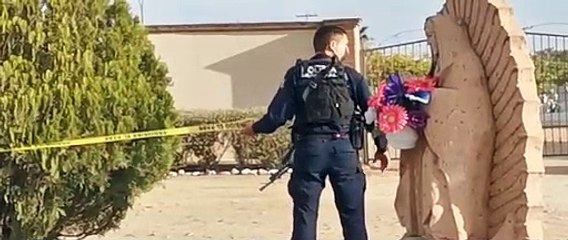 Lo encuentran asesinado a golpes en la entrada a un panteón de Culiacán