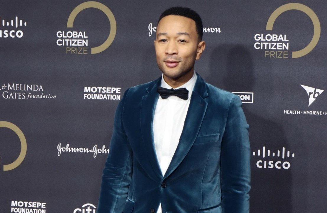 John legend sträubte sich, seinen namen zu ändern
