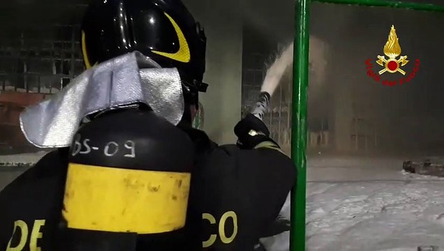 Genova - In fiamme capannone a Bolzaneto (03.03.21)