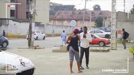 A VOIR ABSOLUMENT !  ILS CHOPPENT DES NUMEROS DE TELEPHONE GRÂCE AU LANGAGE DES SIGNES 