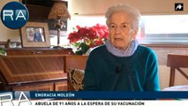 Acompañamos a Engracia y a Pilar, ambas de 91 años, a vacunarse después de meses sin salir de casa