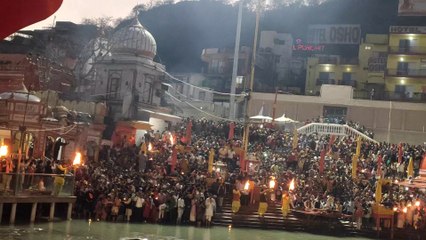 Sandhya Aarti ( Ganga Maiya ) - Mahakumbh Haridwar
