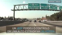 Jeep descontrolado atravessa estrada em marcha ré
