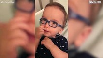 Óculos ajudam bebê a ver claramente pela primeira vez