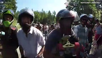 Descida radical em alta-velocidade e sem freios