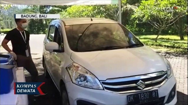 Vaksinasi Drive Thru Ke Pelaku Pariwisata Dan OJOL