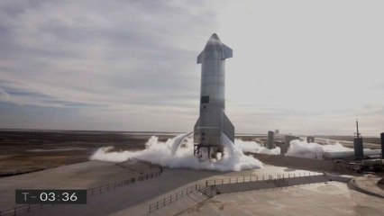 Starship SN10 logra aterrizar verticalmente