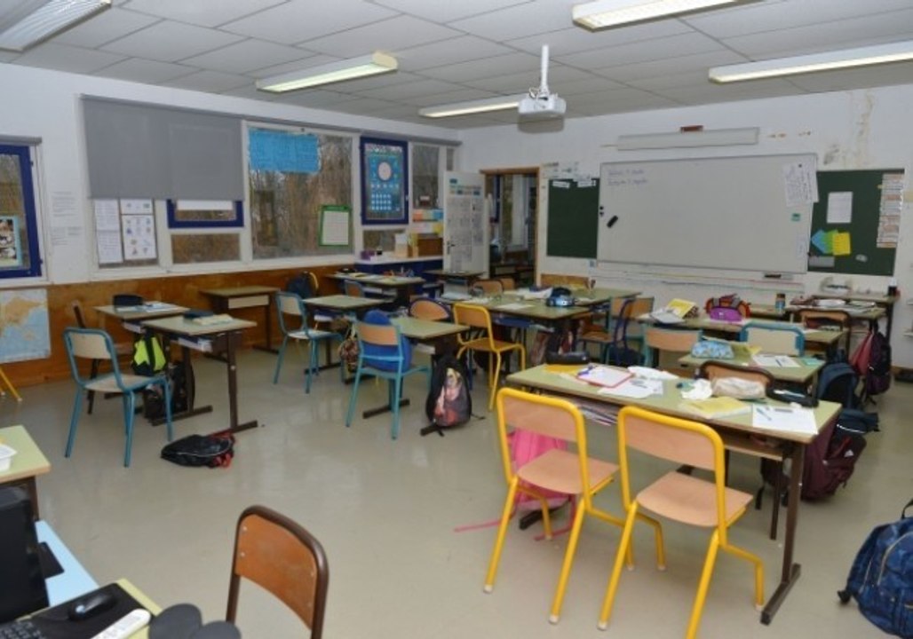 Menaces, couteaux, jets d'objets : des élèves de 6 à 7 ans sèment la terreur dans leur classe
