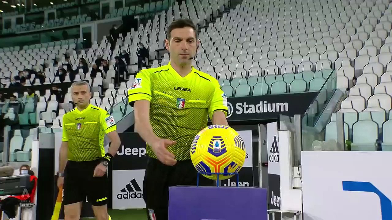 Juventus 3-0 Spezia _ Ronaldo Goal and Second-Half Performance Keep Juventus In Reach_ _ Serie A TIM(HD)