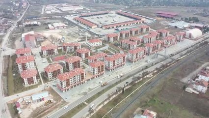 Depremzedeler yeni konutlarında güvenle oturmanın mutluluğunu yaşıyor