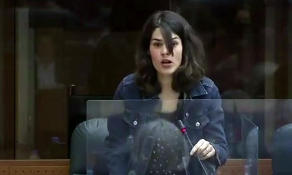 Isa Serra, a Ayuso: A usted le va más el feminismo de la Sección Femenina