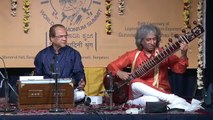 VISHWANATH KANHERE E USTAD CHHOTE RAHIMAT KHAN IN CONCERTO ---- DUETTO DI HARMONIUM E SITAR