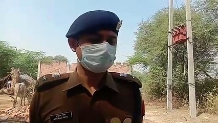 Скачать видео: हरदोई: युवक की गोली मारकर हत्या, खेत में पड़ा मिला युवक का शव