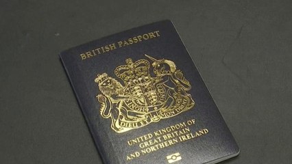 ردا على الصين.. بريطانيا تسمح لسكان هونغ كونغ بالهجرة إليها