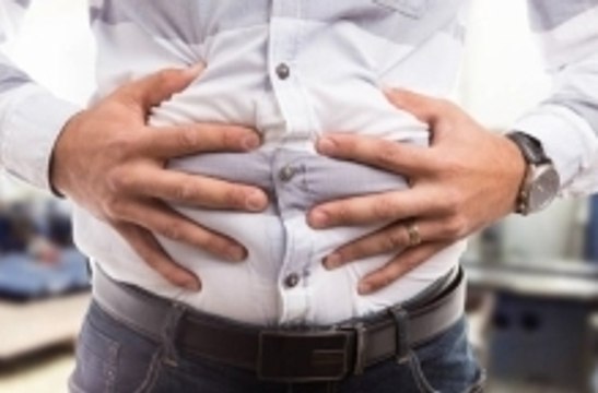 Las posibles razones por las cuales te sientes hinchado