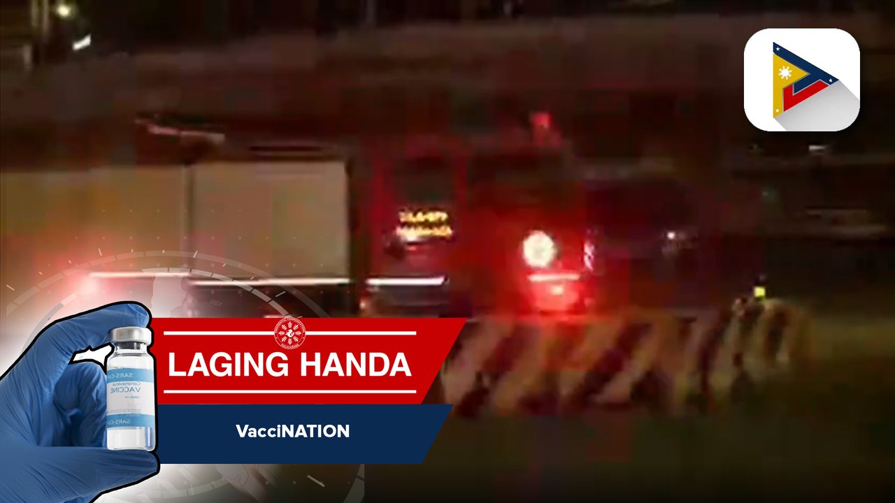 Kasalukuyang sitwasyon sa labas ng Villamor Air Base kaugnay ng pag-convoy na maghahatid sa AstraZeneca vaccines