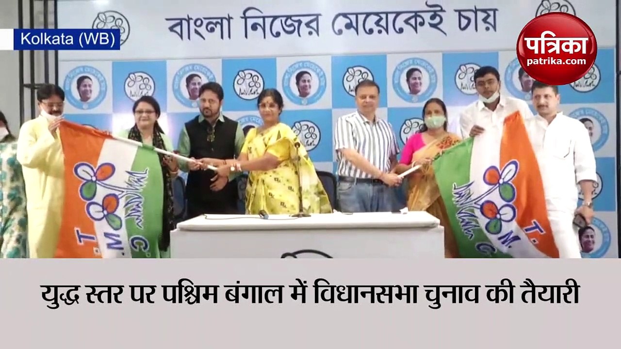 मशहूर गायिका अदिति मुंशी ने थामा टीएमसी का दामन
