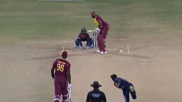 Image of the day: Kieron Pollard hits 6 sixes in an over