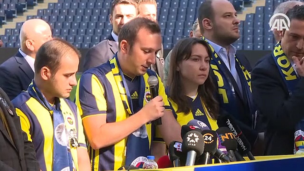 Fenerbahçeli Şener için tören düzenlendi