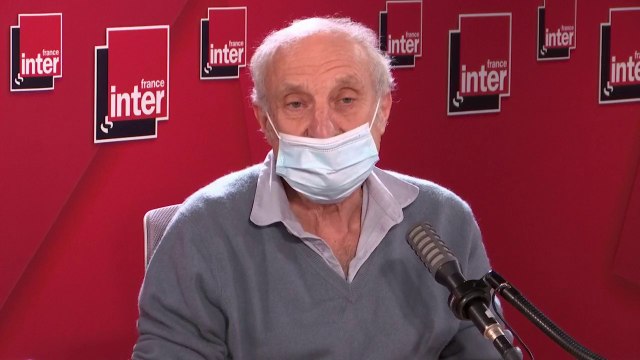 Jean Hatzfeld : Isidore est un ancien, c'est un hutu. Quand les tueries commencent, il va vers eux, et leur dit vous êtes cinglés, arrêtez tout . A deux reprises. Il a reçu un coup de hache sur la tête.