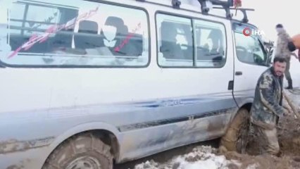 Afganistan'da çığ düştü: 14 ölü, 3 yaralı