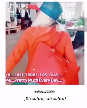 Brutal el zasca el que le pega una mujer a la encargada de un establecimiento cuando le pide explicaciones de por qué no lleva una mascarilla