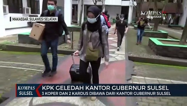 KPK Bawa 3 Koper Dan 2 Kardus Dari Kantor Gubernur Sulsel