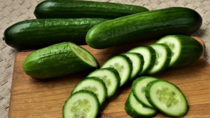 आपको पता है कि खीरा खाने से होती है ये परेशानियां | Cucumber can be Harmful | Boldsky