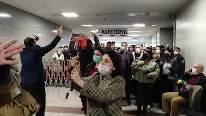 "FETÖ'ye yardım" suçundan 5 yıl hapisle cezalandırılan Mubariz Gurbanoğlu'nun tahliyesine karar verildi