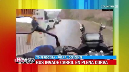 Flota de la empresa El Dorado invade carril en plena curva de la carretera