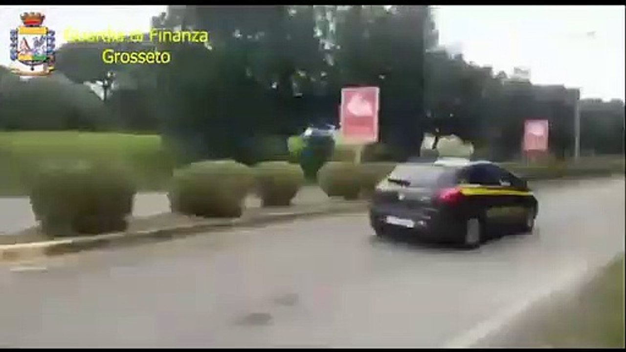 Grosseto - Migliaia di telefonate per ordinare droga smantellato giro di spaccio (05.03.21)