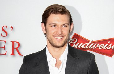 Alex Pettyfer and Toni Garrn are expecting their first child together!