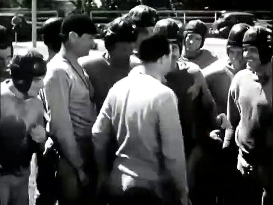 The Three Stooges   0x057   Start Cheering 1938 part 1/2
