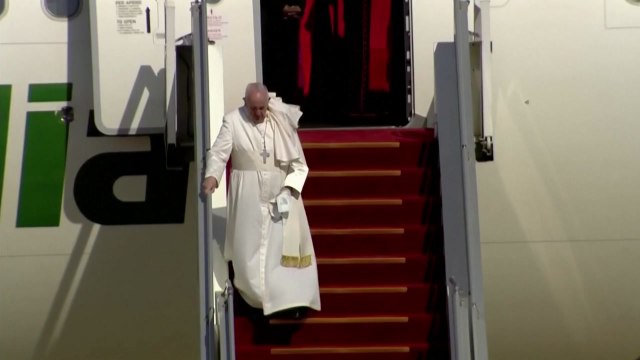 프란치스코 교황, 가톨릭 2천년 역사상 첫 이라크 방문 / YTN