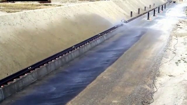 Türkiye savunmada kritik altyapı kazandıTürkiye, Avrupa'nın çift raylı en uzun test hattını içeren Harp Başlığı Raylı Sistem Dinamik Test Altyapısı (HABRAS) ile yerli savunma sanayisi ürünlerinin geliştirilmesinde önemli bir imkan kazandı.