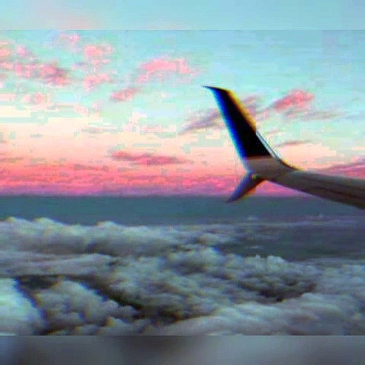 ✈️