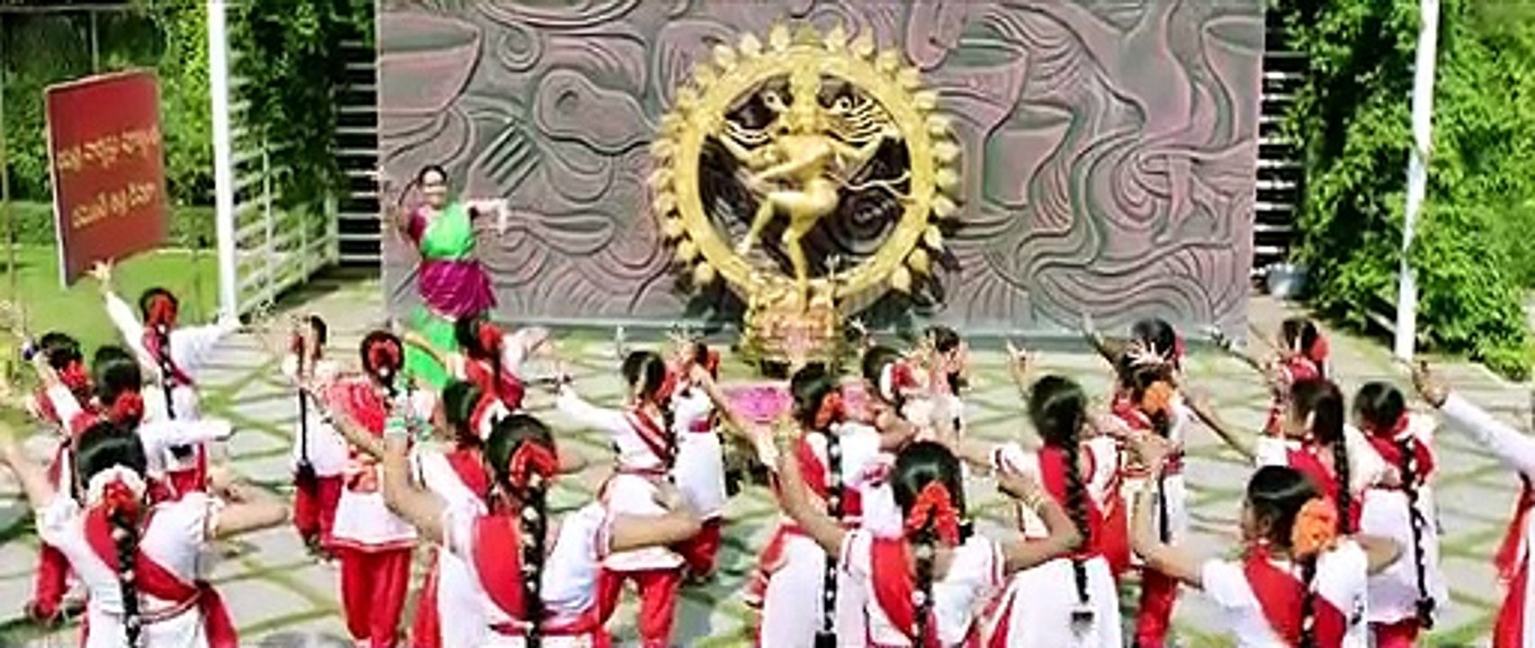 Navarasa Nayagan (2021)