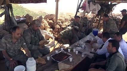 Bayramı elleri tetikte geçiriyorlar