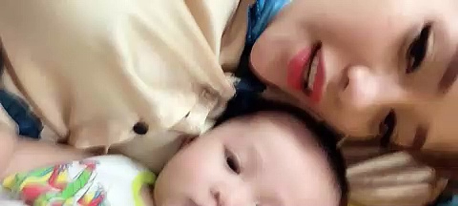 Aunt funny with baby lovely