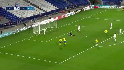 Six passes pour mettre l'OL hors de position : le but de Sochaux